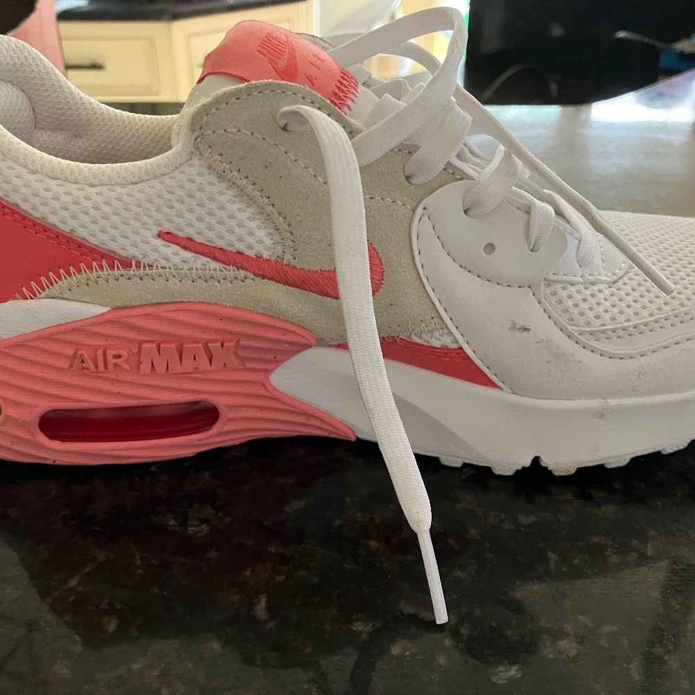 Women’s Nike air max